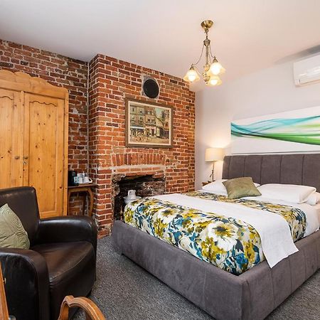 Le Coureur Des Bois Bed & Breakfast Квебек Екстериор снимка