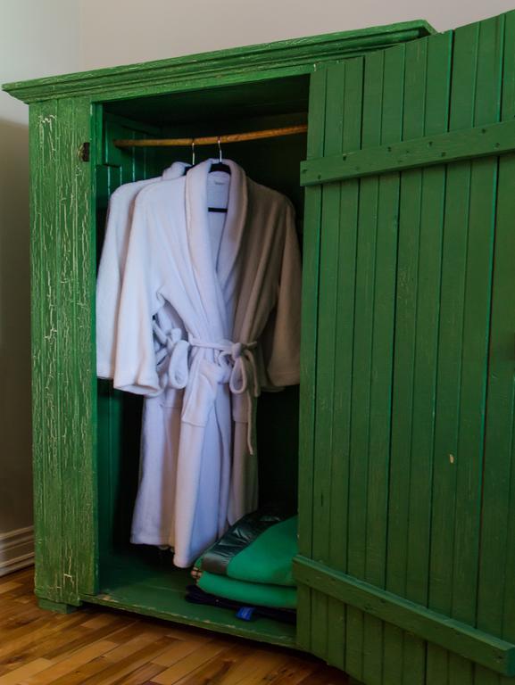 Le Coureur Des Bois Bed & Breakfast Квебек Екстериор снимка